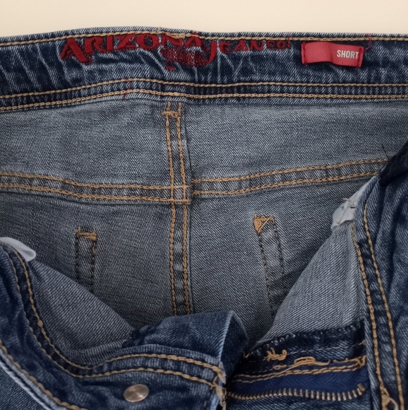 Arizona Jeans Cuffed Plus Size Shorts Girls Size 18 1/2 Plus - Picture 12 of 12